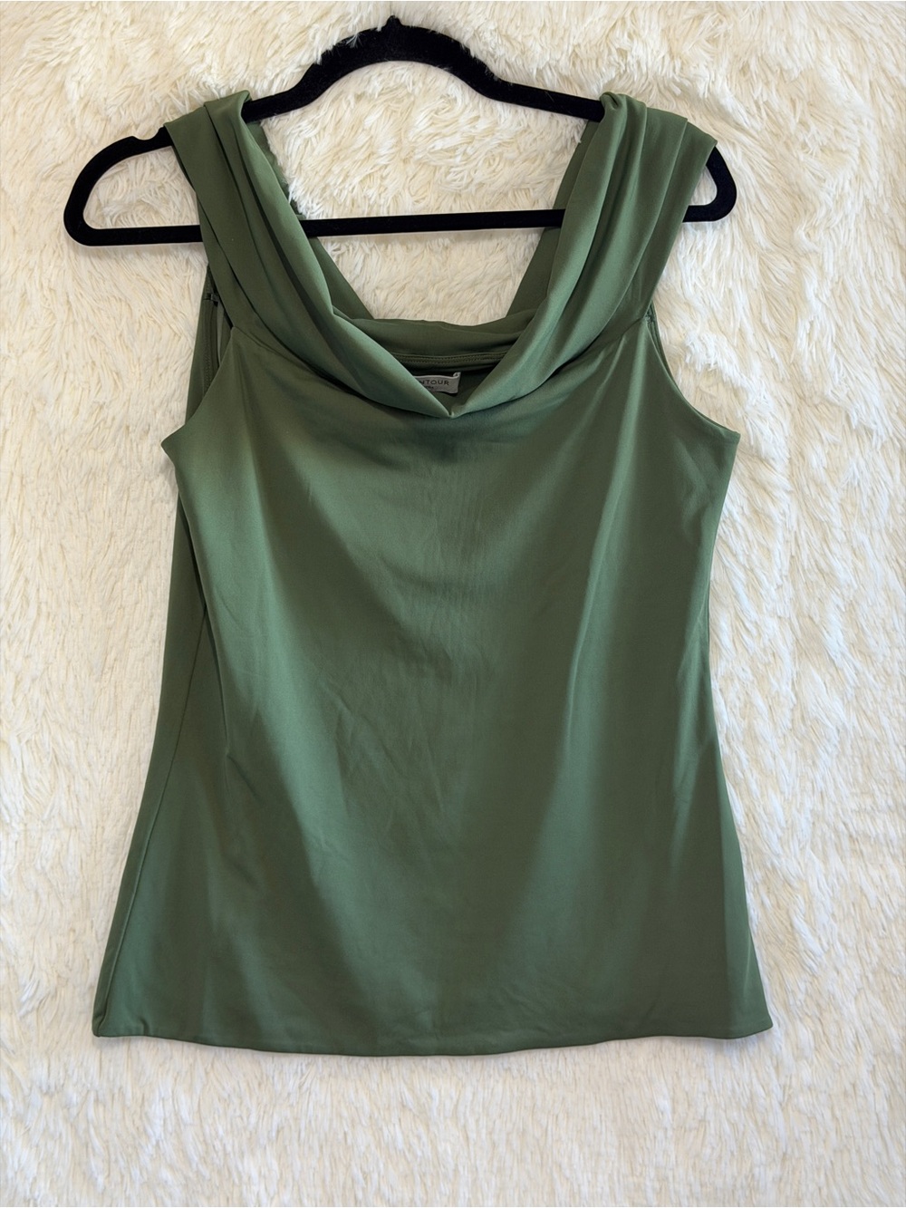Aritzia Womens Contour Earthen Sleeveless Cowl Neck Top XL Olive Green Old Money